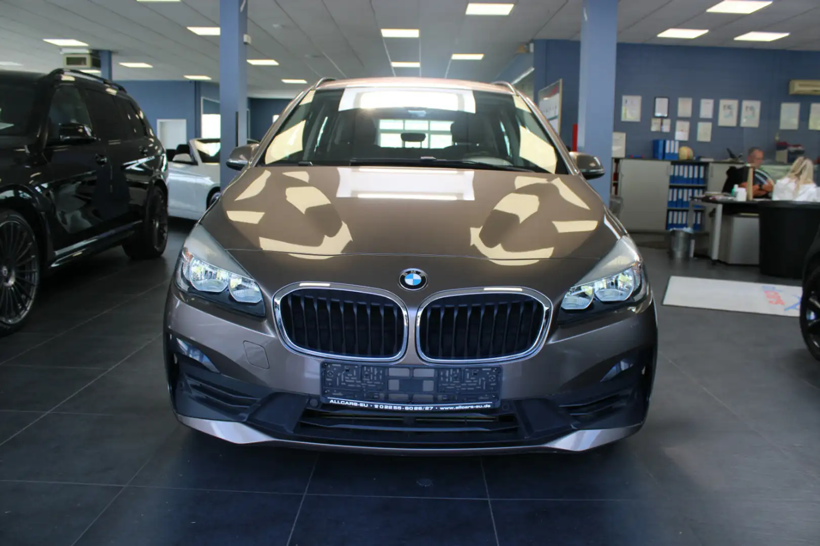 BMW 218 Advantage - Navi - Kamera - Beige - 2