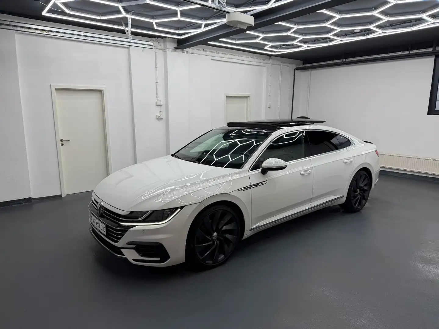 Volkswagen Arteon R-Line *PANORAMA*ACC*DCC* Alb - 1