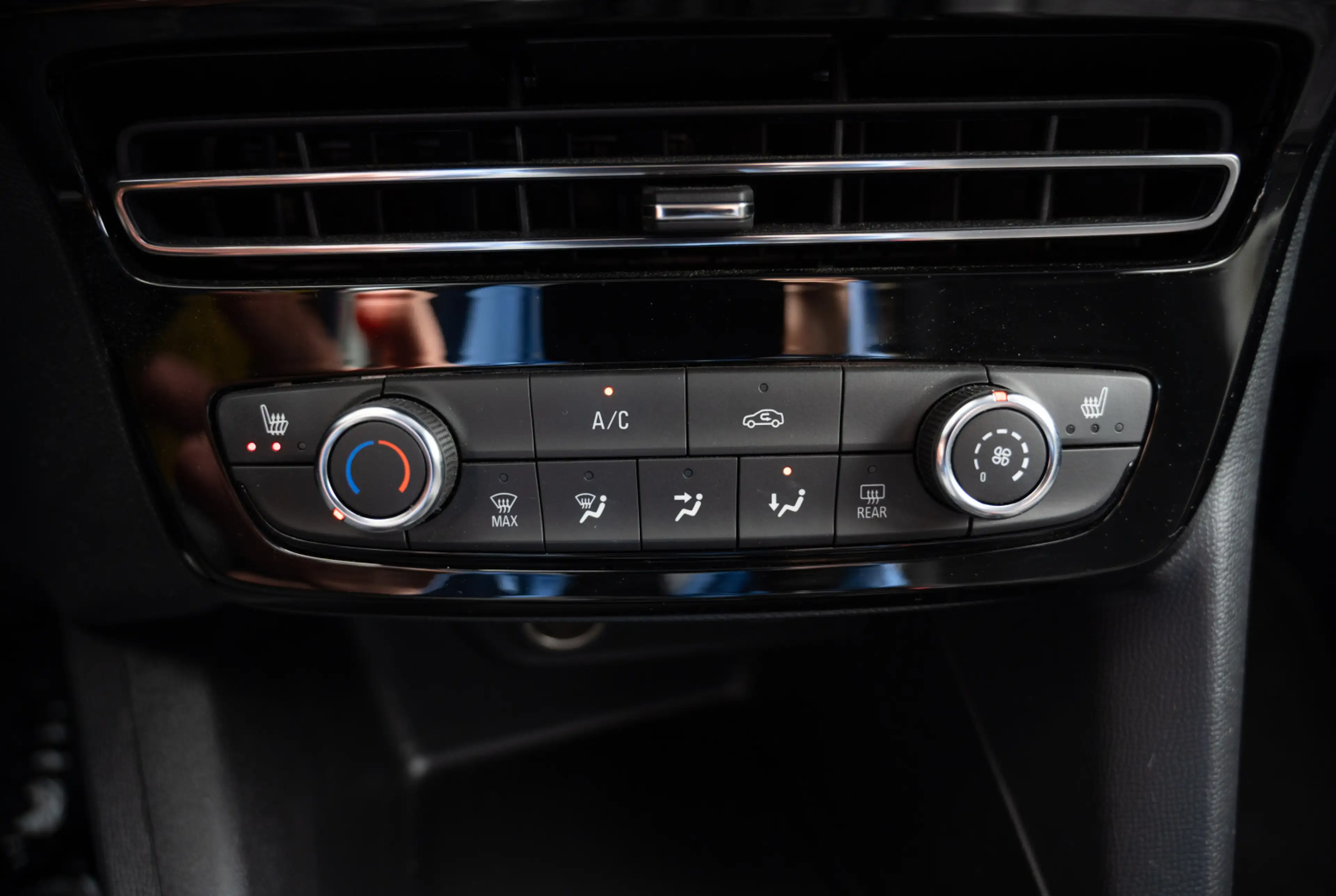 Opel Mokka Enjoy 1.2 Turbo 100 *WINTER-PAKET*180° KAMERA*SICHT-PAKET* *INVENTUR-SALE* — photo 8