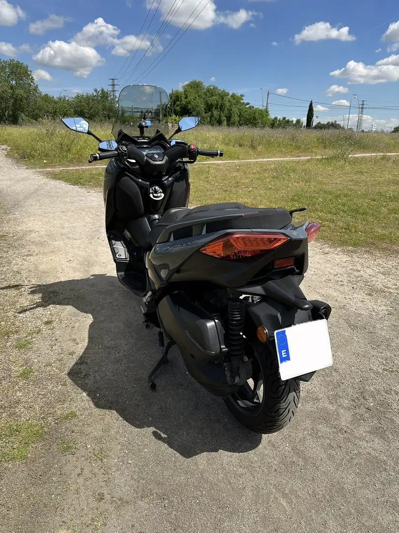 Yamaha X-Max 300 Tech Max - 2