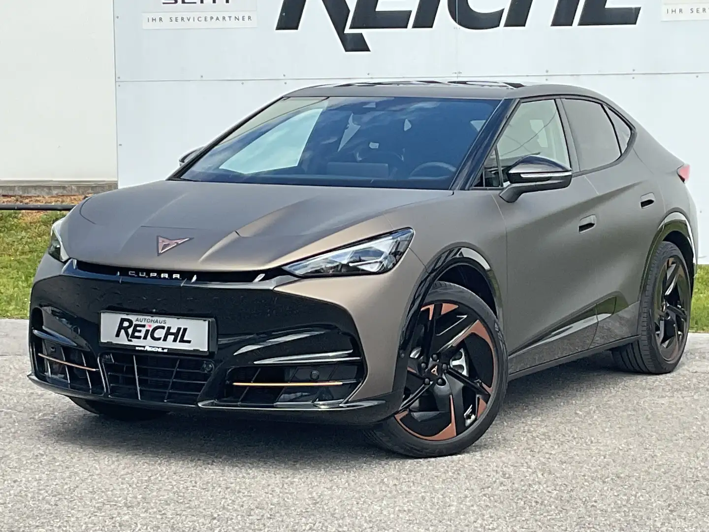CUPRA Tavascan 250 kW 4Drive VZ EXTREME - Century Bronze matt Bronze - 2