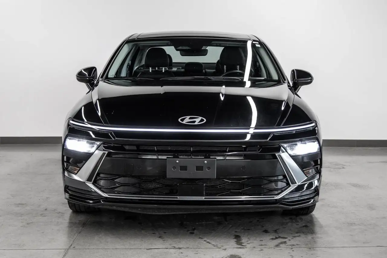 Hyundai SONATA снимка Hyundai SONATA