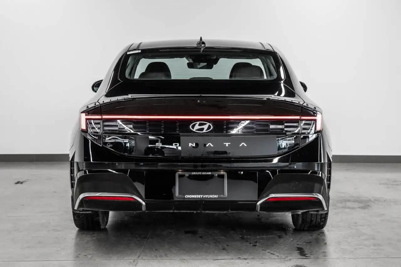 Hyundai SONATA снимка Hyundai SONATA
