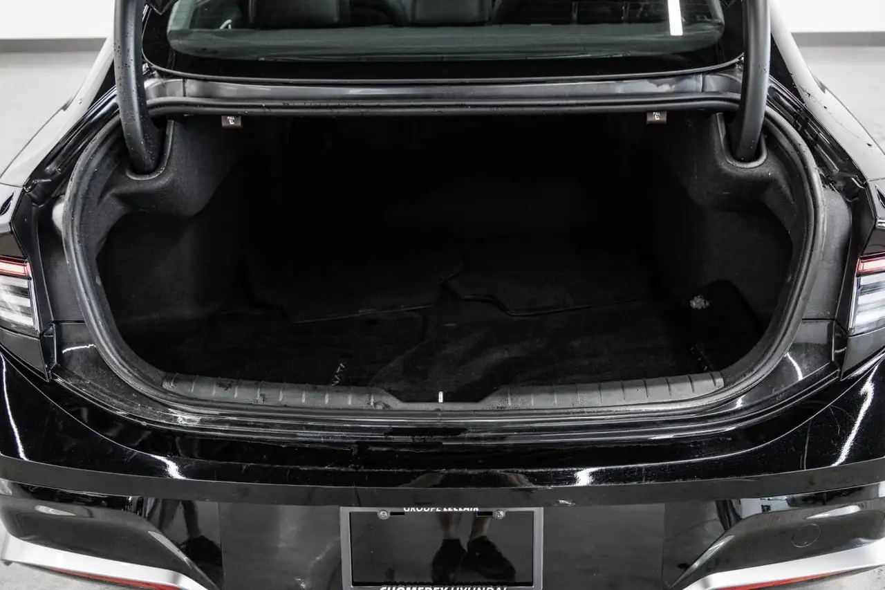 Hyundai SONATA снимка Hyundai SONATA