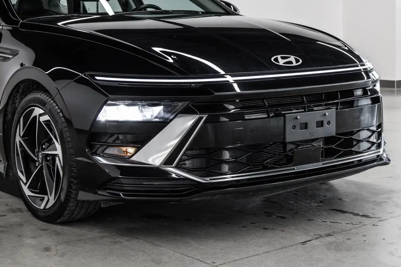 Hyundai SONATA снимка Hyundai SONATA