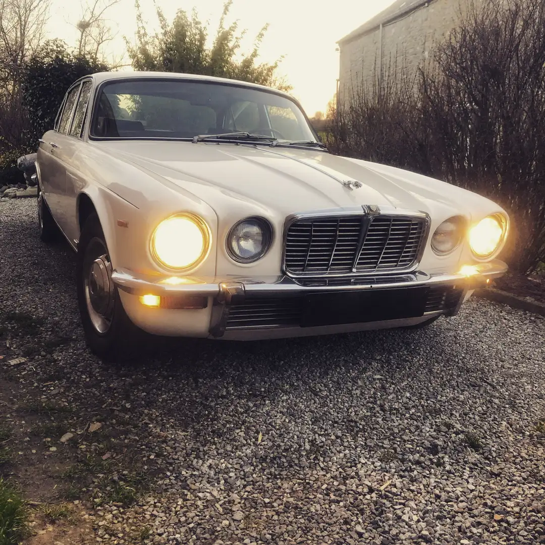 Jaguar XJ6 xj6 4.2 boite meca - 2