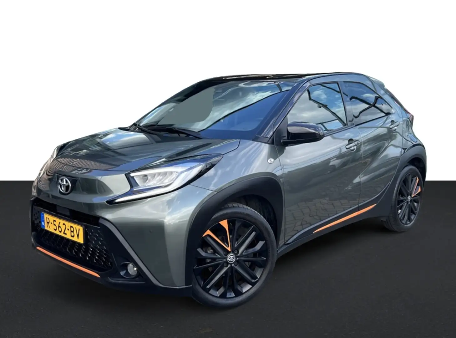 Toyota Aygo X 1.0 VVT-i MT Limited Verde - 1