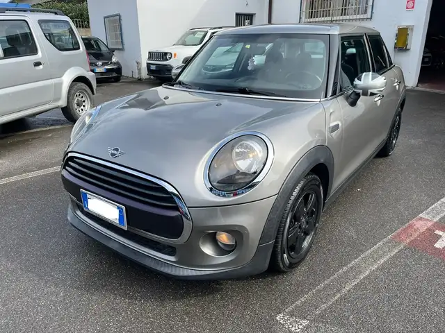 MINI Cooper D Cabrio Cooper D