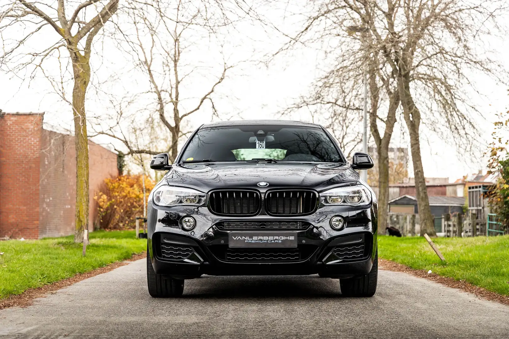 BMW X6 xDrive30dAS M Sport LED * Camera * Opendak * HiFi Zwart - 2