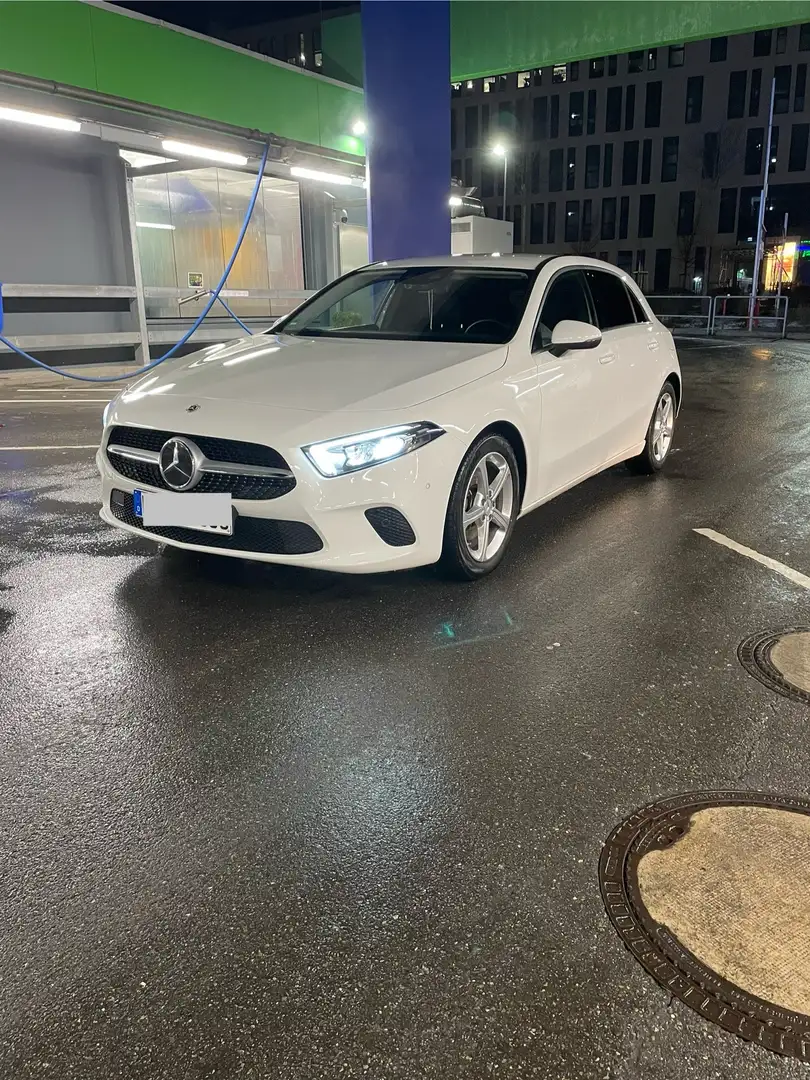 Mercedes-Benz A 200 d 8G-DCT Progressive - 1