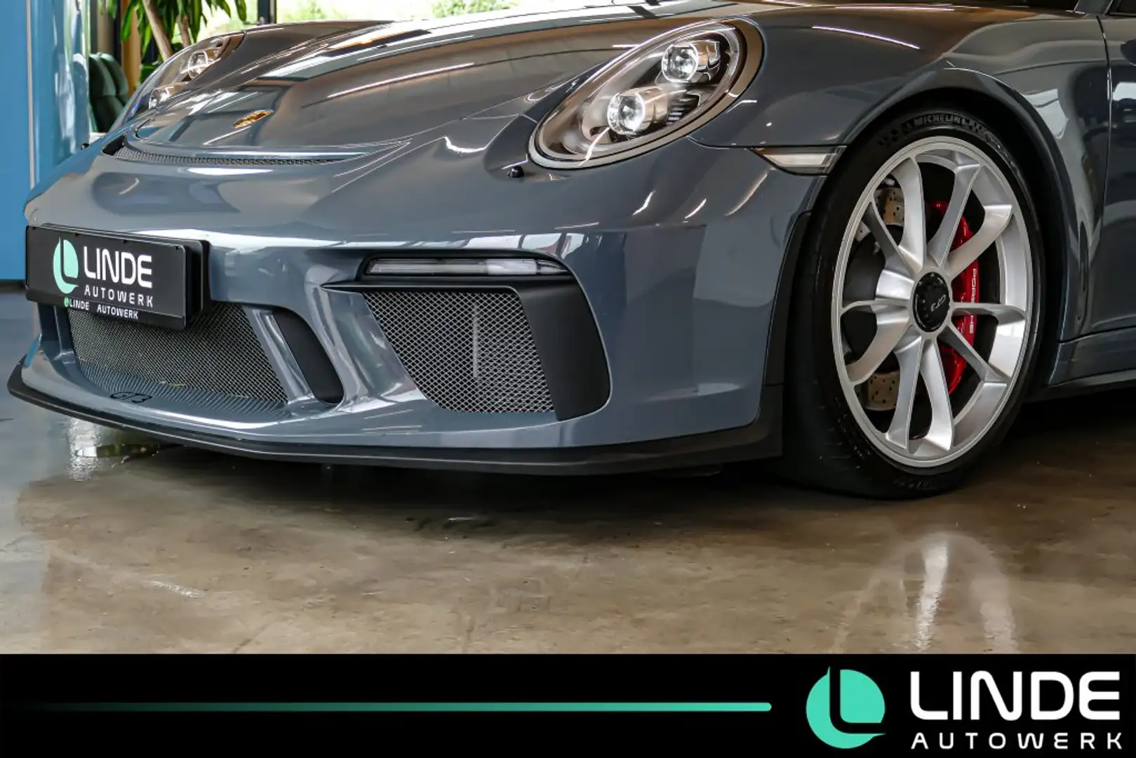 Porsche 911 GT3 | CLUBSPORT | PDK | BRD | LIFT Azul - 2