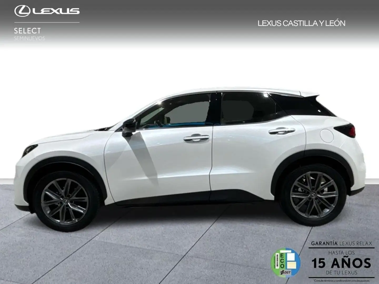 Lexus LBX ELEGANT PLUS Blanc - 2