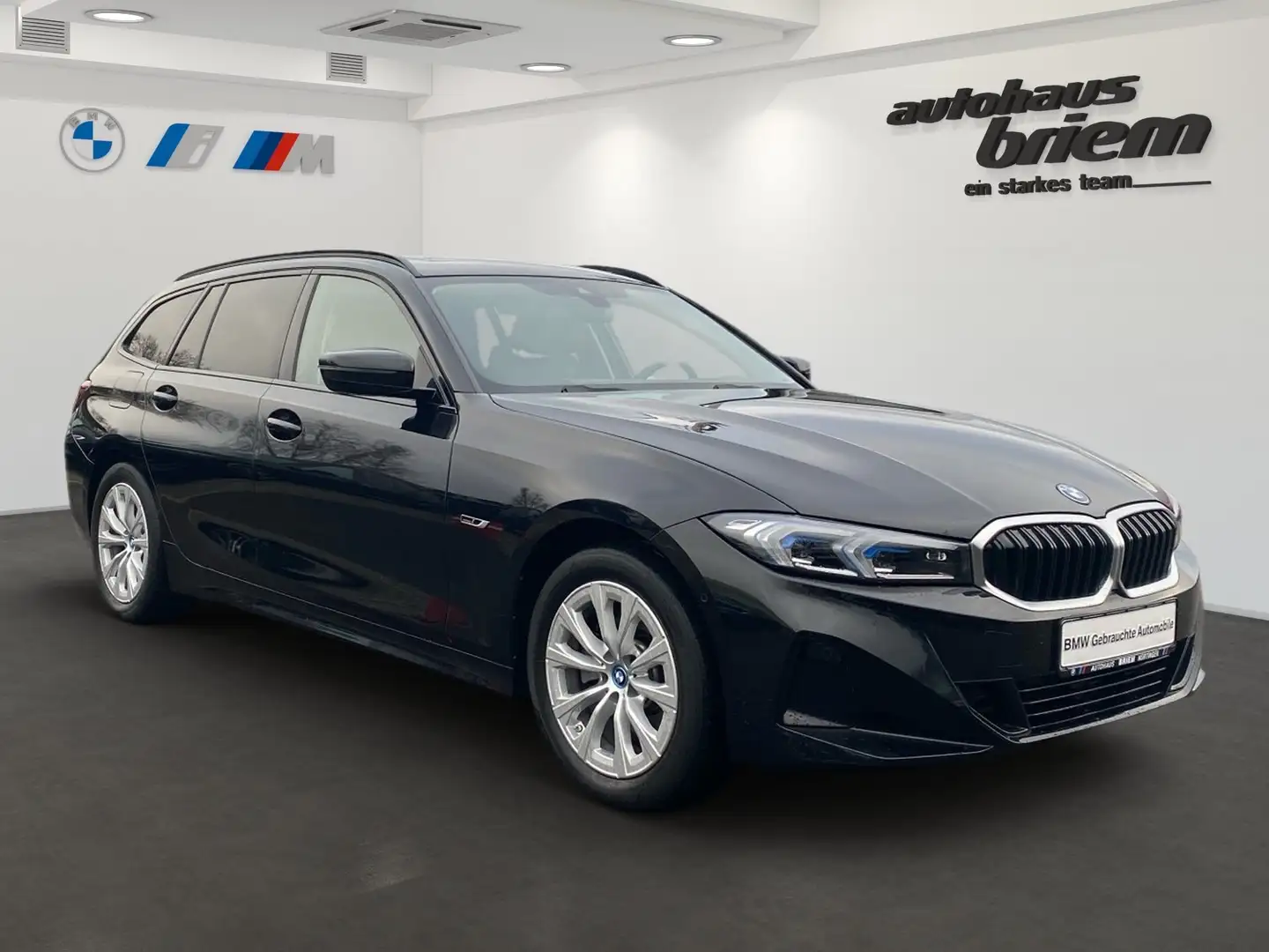 BMW 330 e Touring, ab 299,- € mtl. Rate Noir - 2