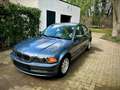 BMW 320 320i Blauw - thumbnail 1