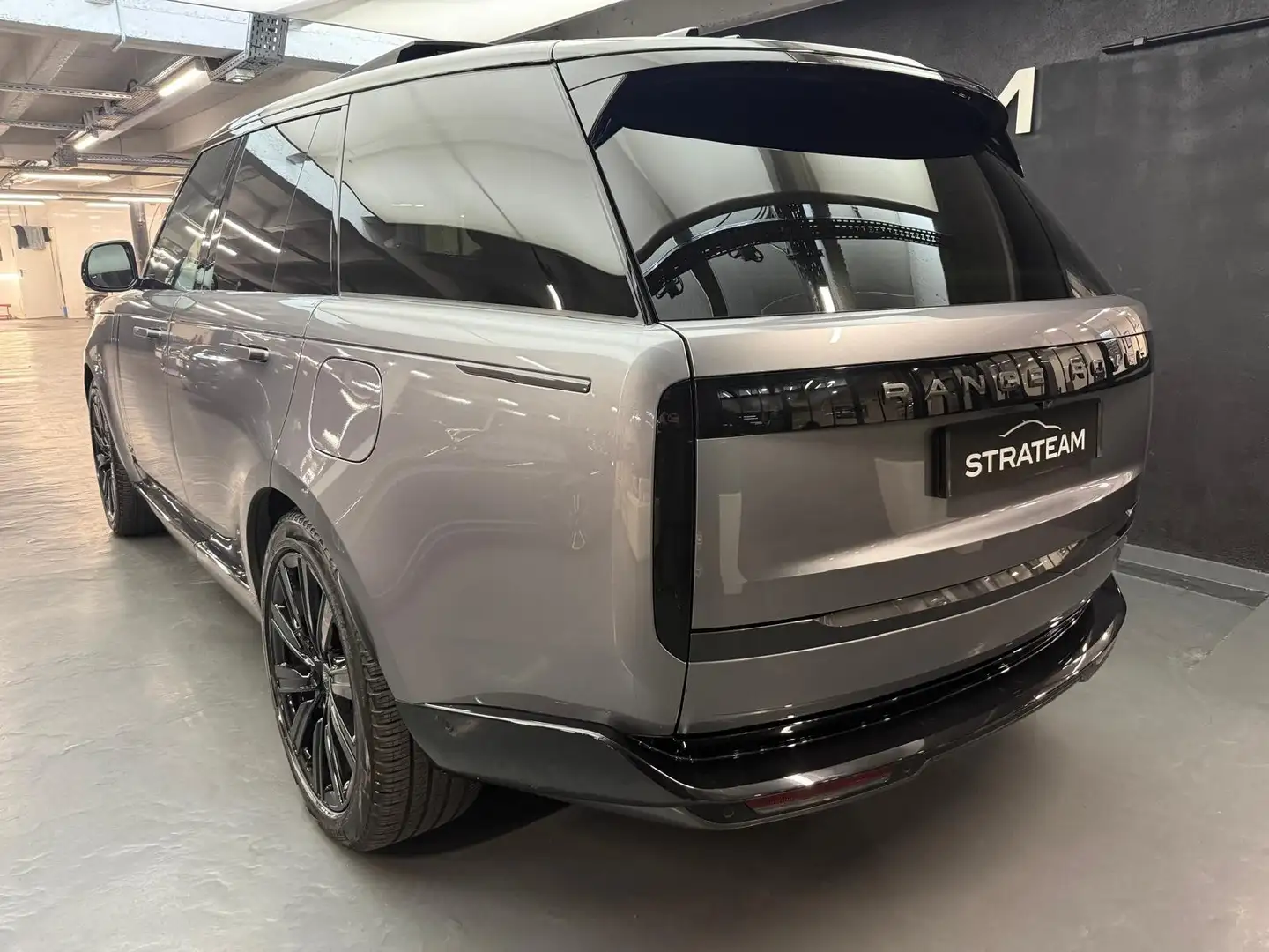 Land Rover Sonstige P550E  SWB AUTOBIOGRAPHY Grau - 2