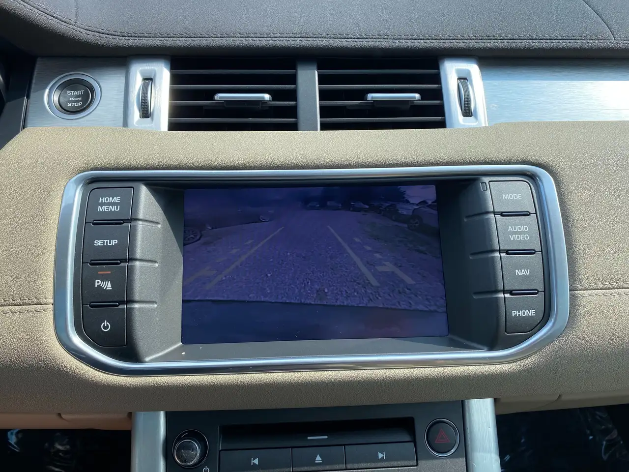 Land Rover Range Rover Evoque - 17