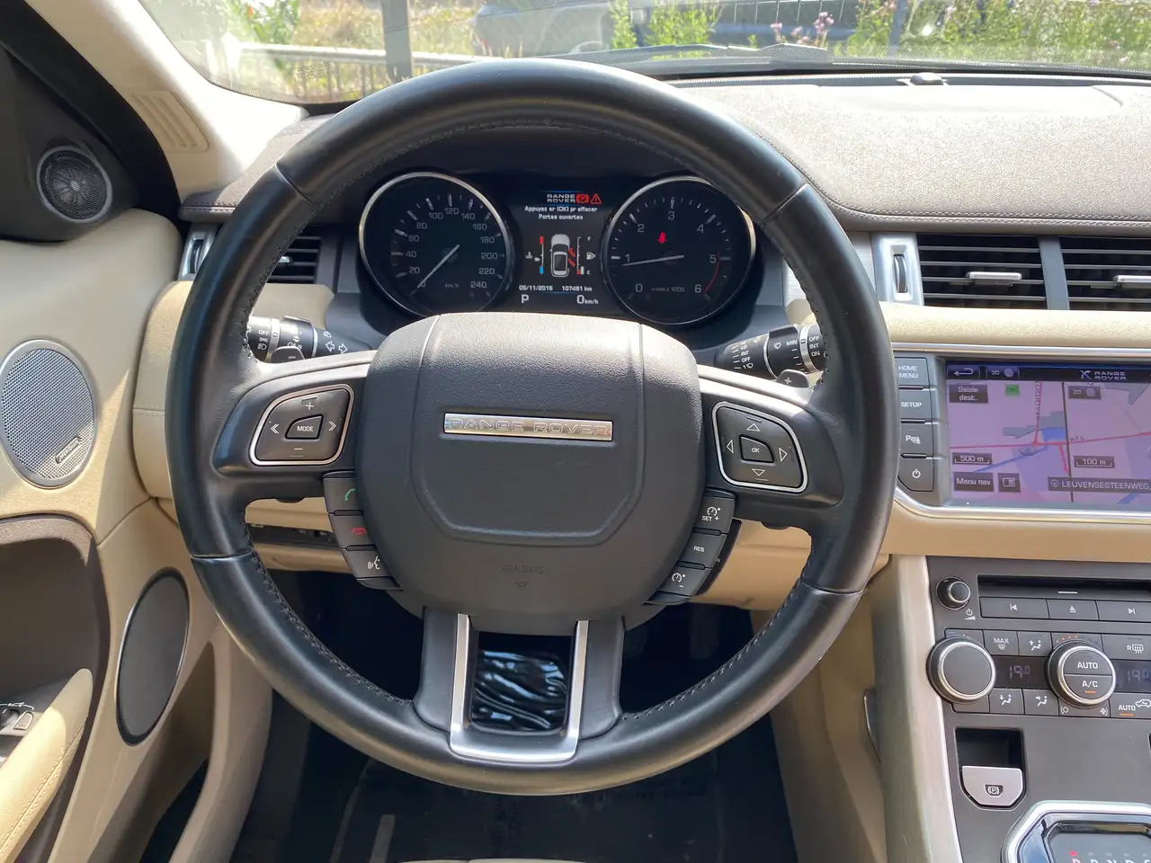 Land Rover Range Rover Evoque - 14