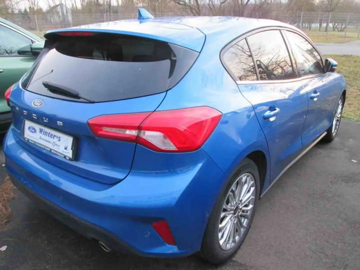 Ford Focus 1.0 EcoBoost Hybrid TITANIUM Blau - 2