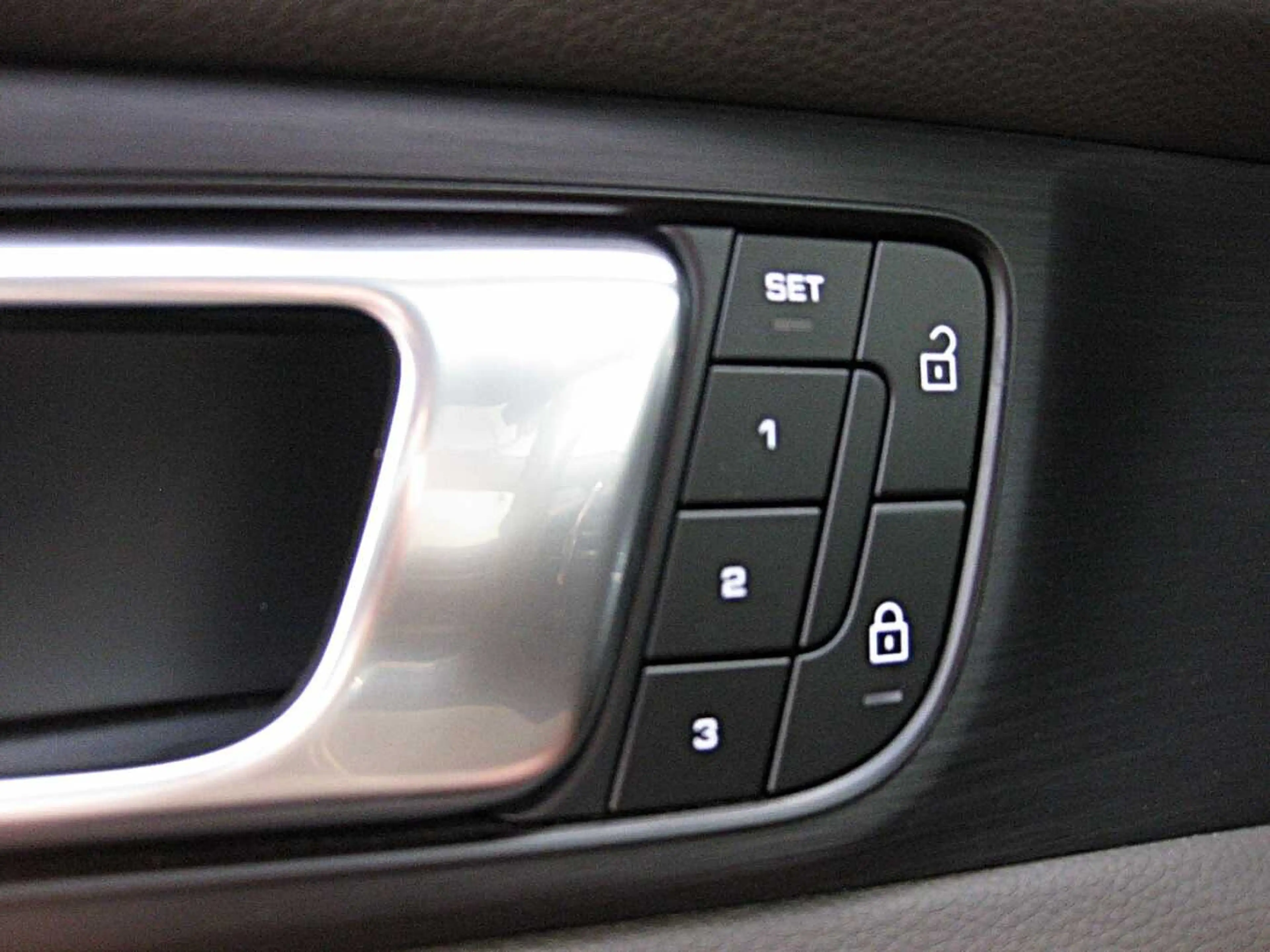 Porsche Panamera 4 Platinum Edition 1HD dt. Fzg — photo 5