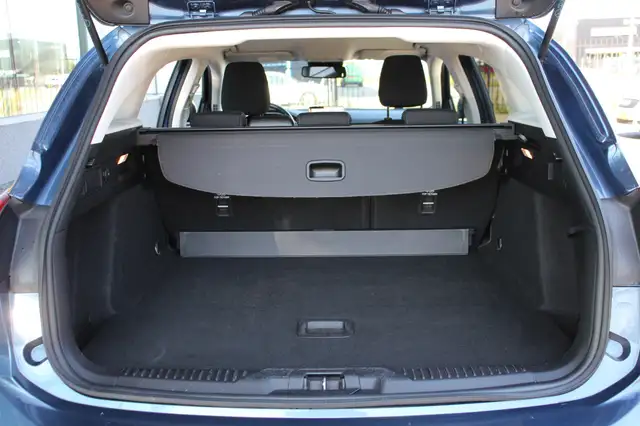 Ford Focus view 19