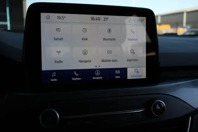 Ford Focus view 28
