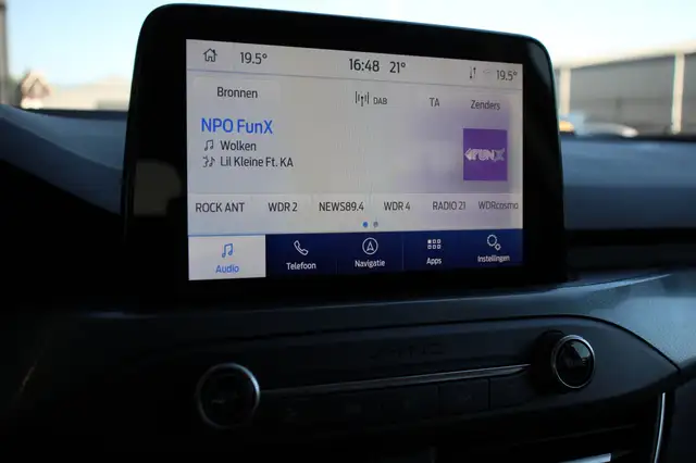 Ford Focus view 24
