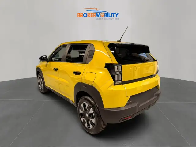 Fiat Grande Panda view 5