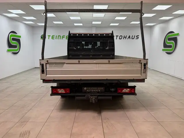 Ford Transit view 7