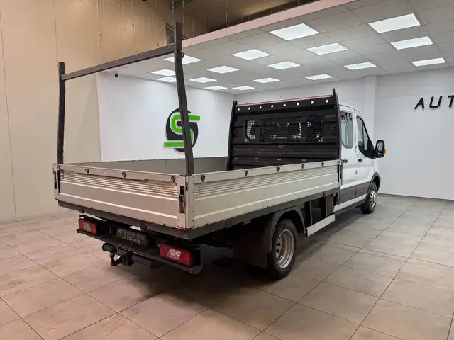 Ford Transit view 9