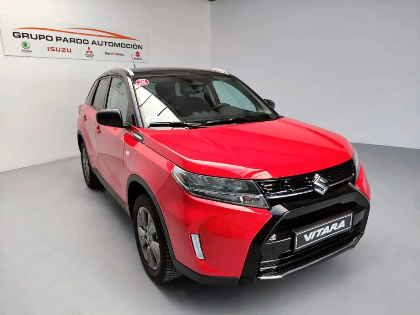 Suzuki Vitara 1.4T Mild Hybrid S2 Rood - 1