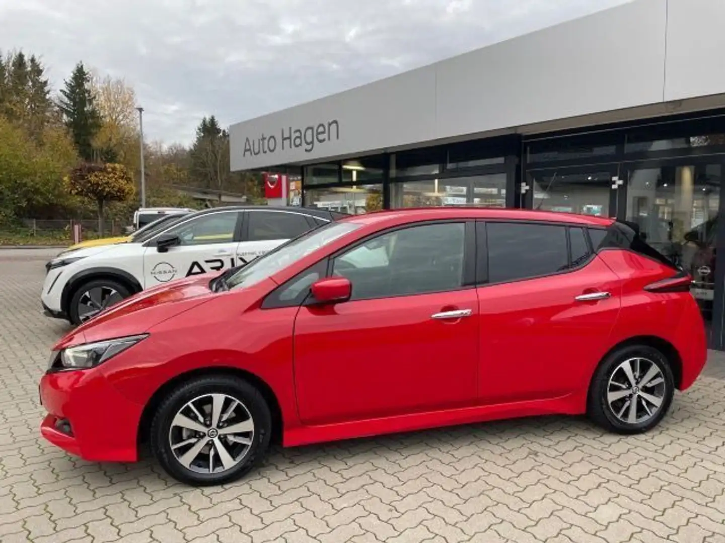 Nissan Leaf Acenta 16" GJR Navi Einparkhilfekamera Klim Rot - 2