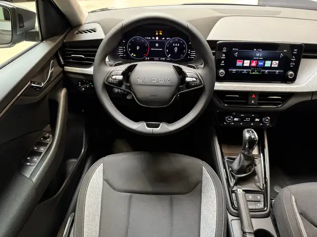 Skoda Scala view 10