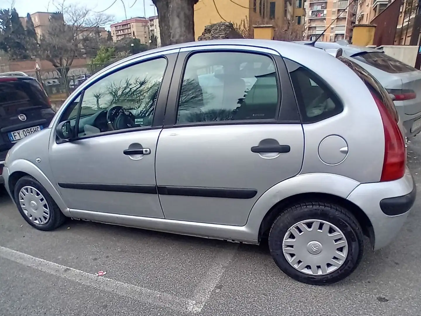 Citroen C3 Grigio - 2
