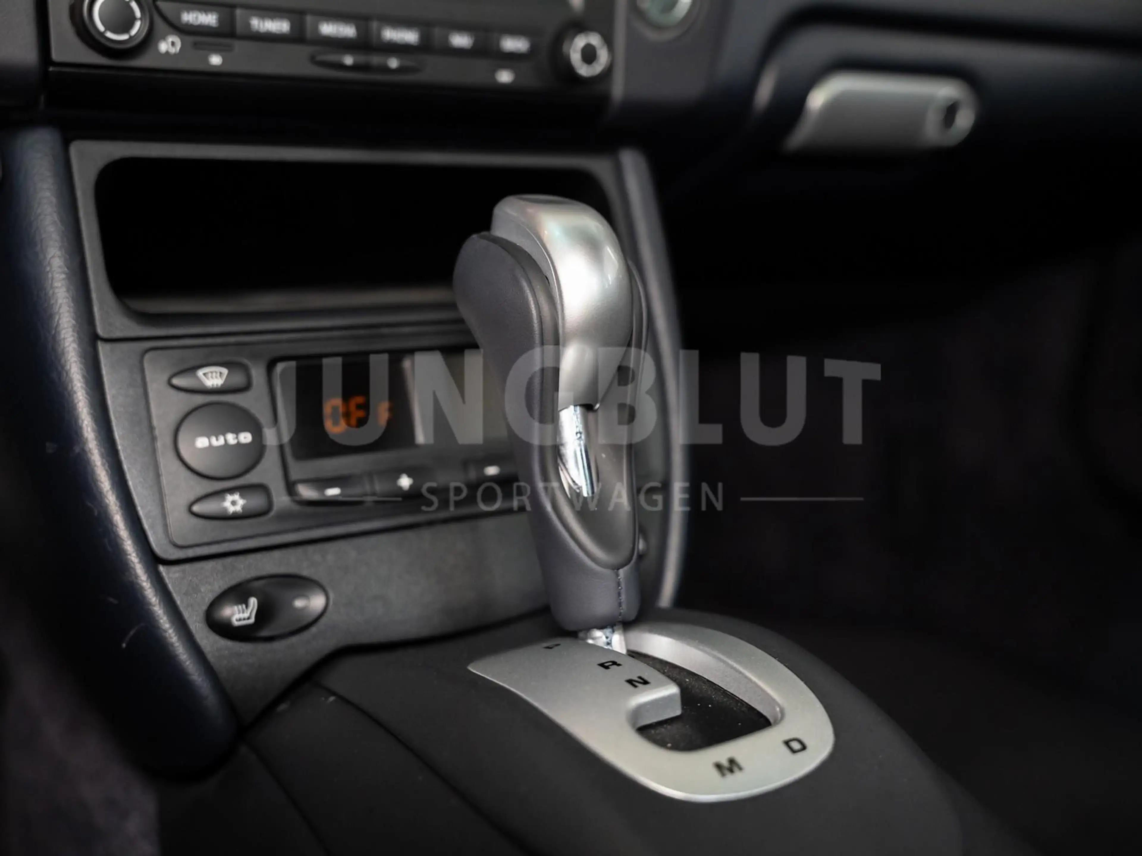 Porsche 996 Carrera 4 Coupé Nachtblau+Sitzheizung+Tiptronic — photo 10