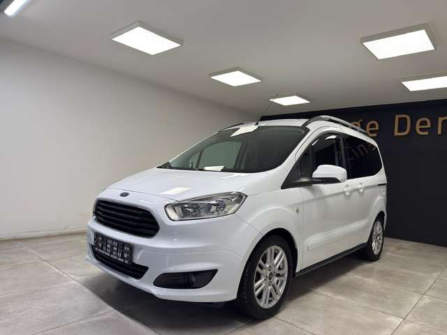 Ford Tourneo Courier — photo 4