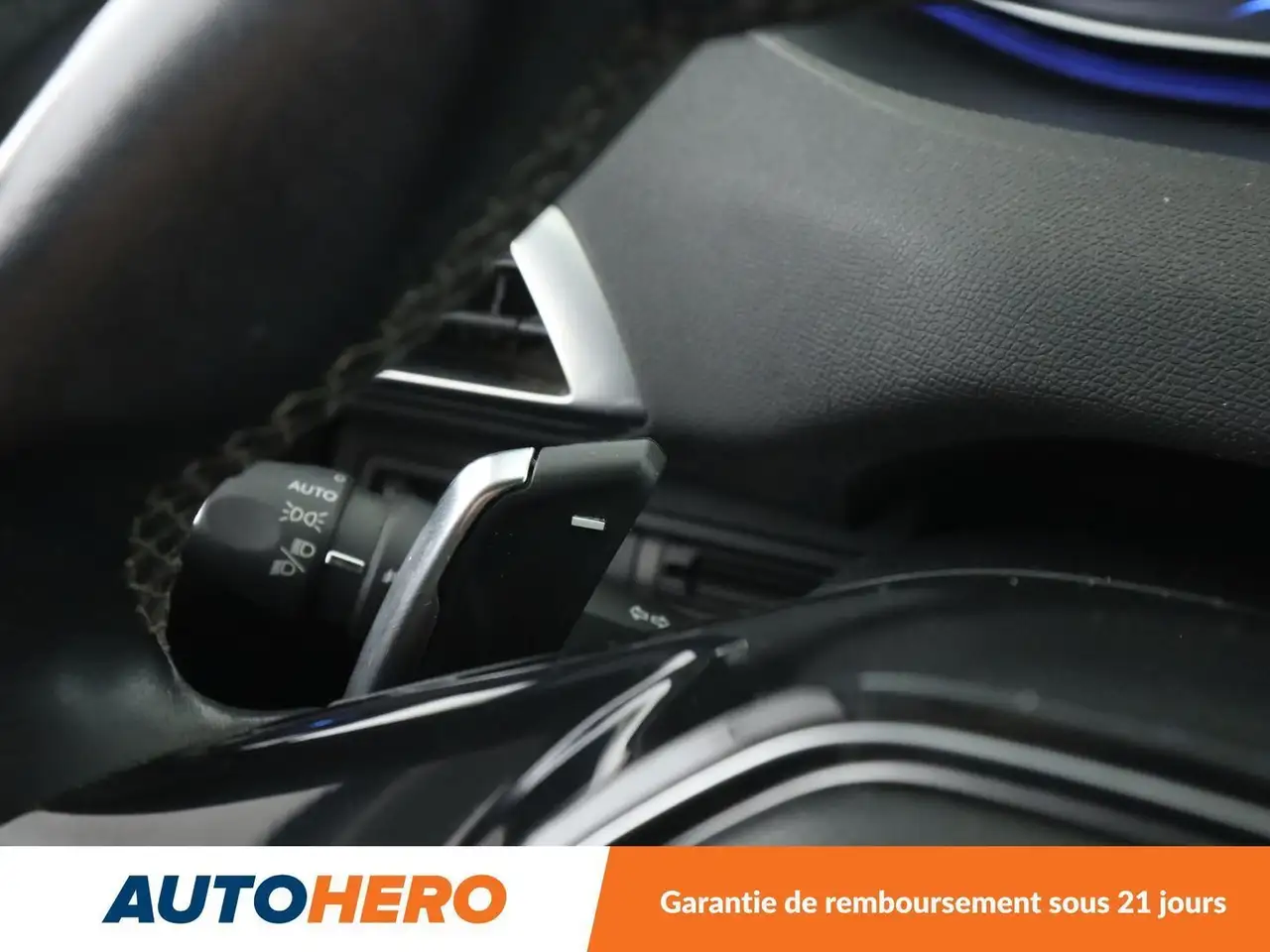 Peugeot 3008 3008 — photo 30