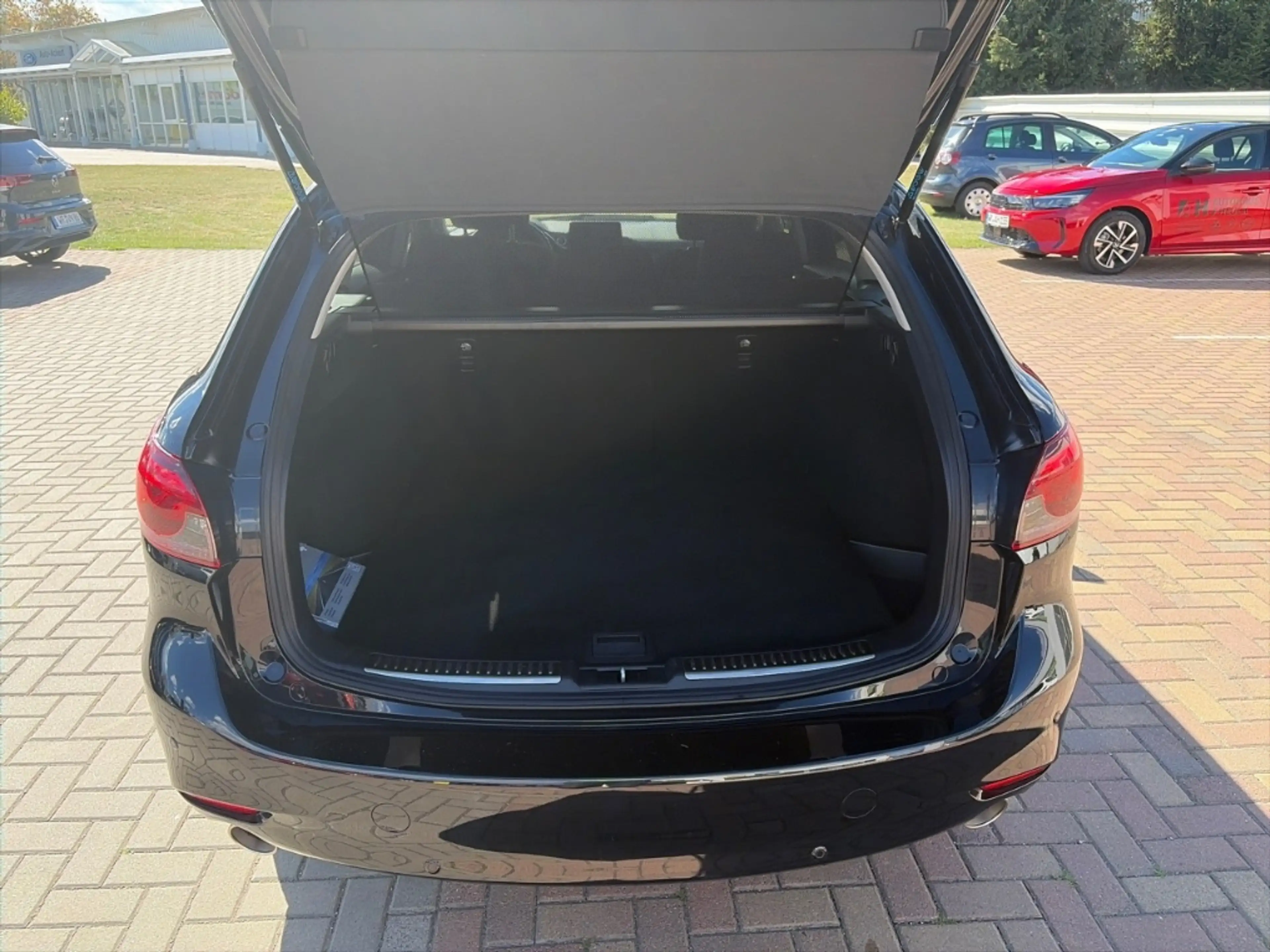 Mazda 6 Kombi Sports-Line HUD Navi Soundsystem Bose 360 Ka — photo 6