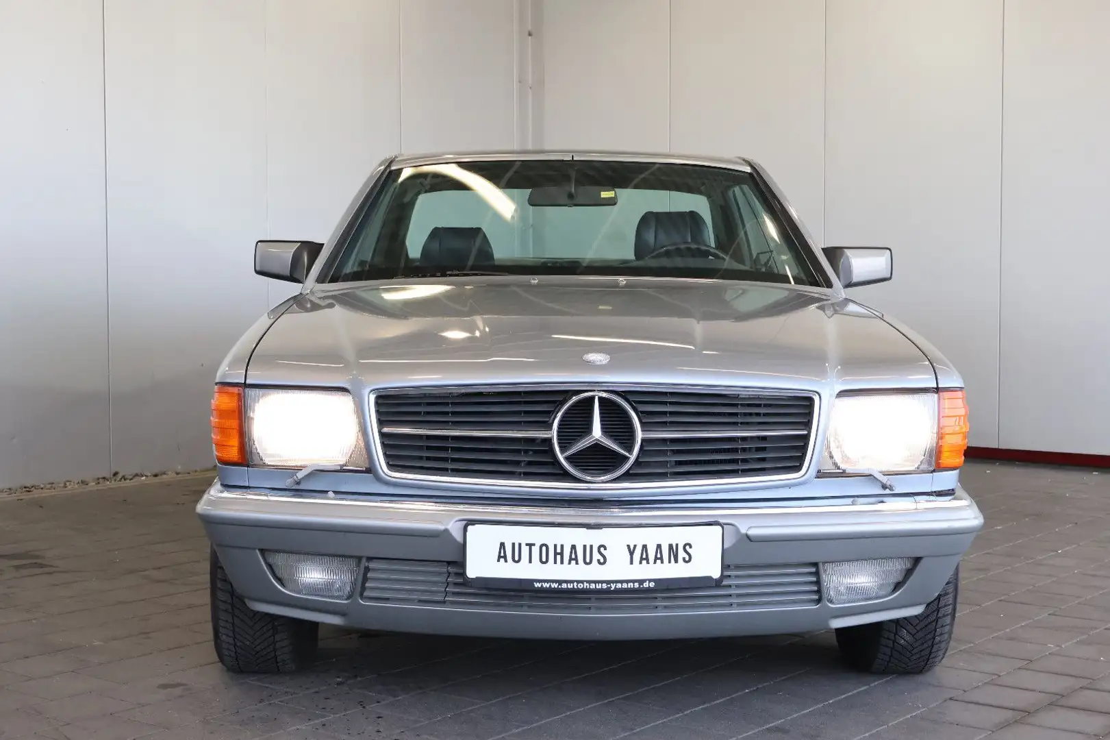 Mercedes-Benz 500 SEC 500 Oldtimer H.KZ+EL.SITZE+KLIMAAUT.+LEDER Albastru - 2