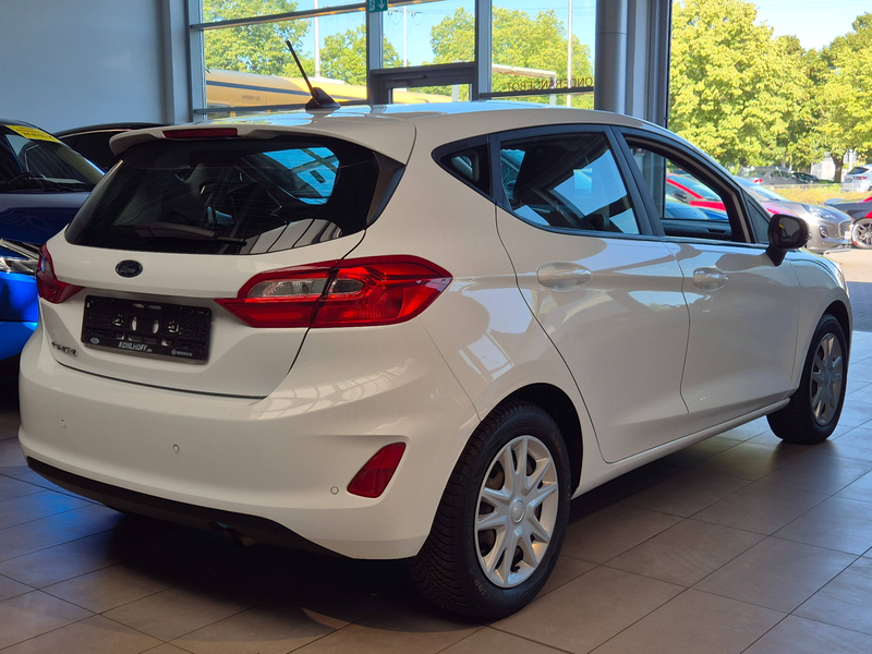 Ford Fiesta Trend 5-Türer Radio CarPlay PDC hinten Allwetter — photo 7