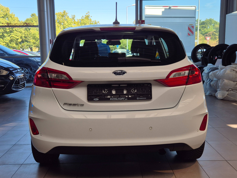 Ford Fiesta Trend 5-Türer Radio CarPlay PDC hinten Allwetter — photo 6