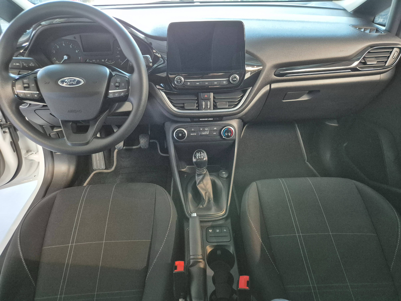 Ford Fiesta Trend 5-Türer Radio CarPlay PDC hinten Allwetter — photo 10