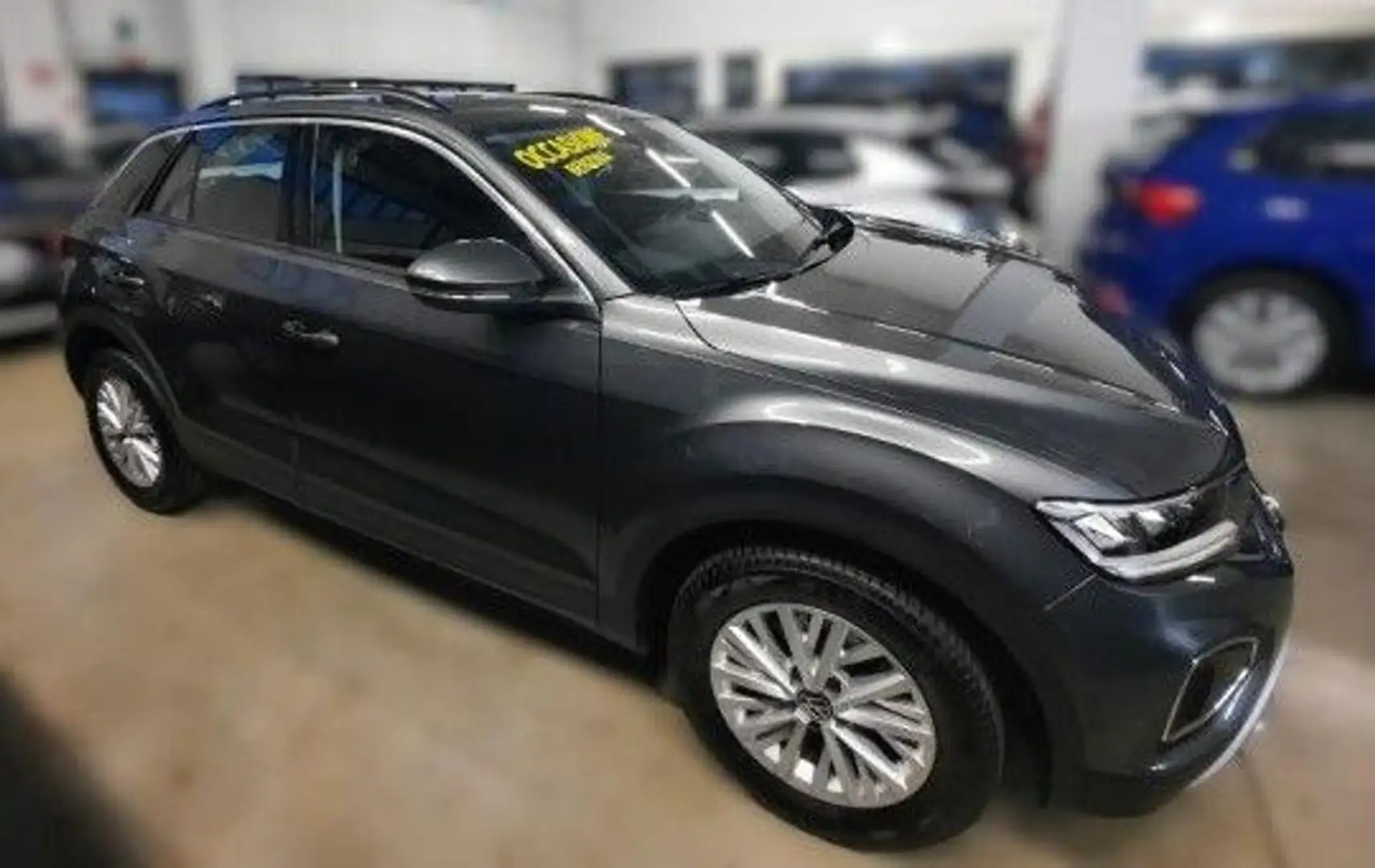 Volkswagen T-Roc 1.0 TSI Life Gris - 1
