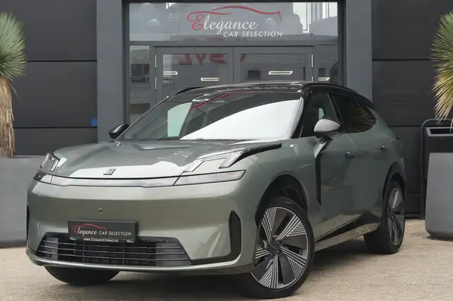 Lynk & Co 08