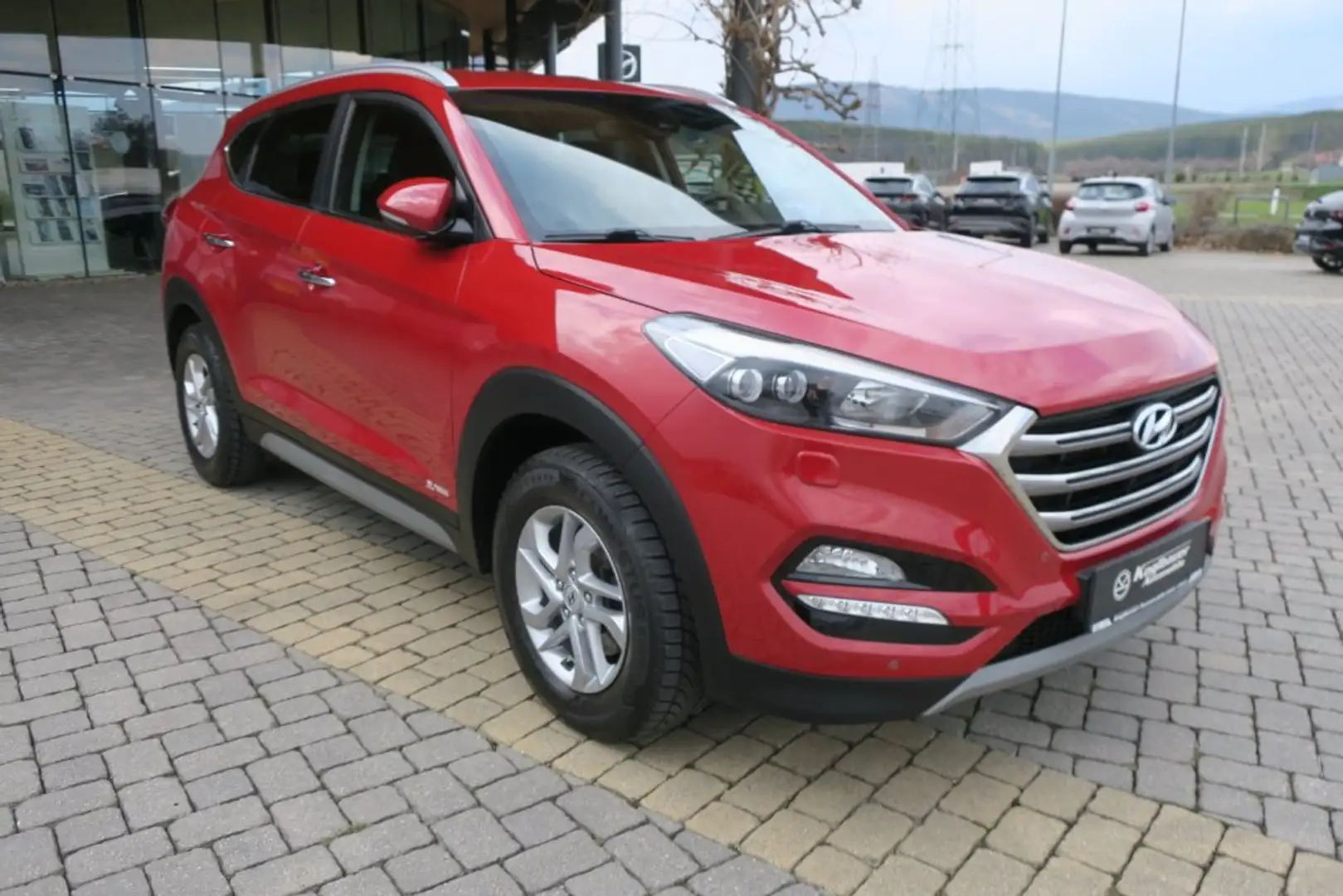 Hyundai TUCSON Style 1,6 T-GDi 4WD MT 812m Rot - 2