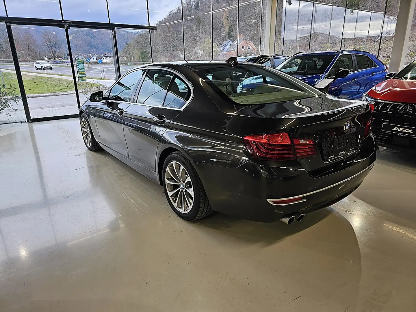 BMW 518 d Österreich-Paket Aut. Gris - 2