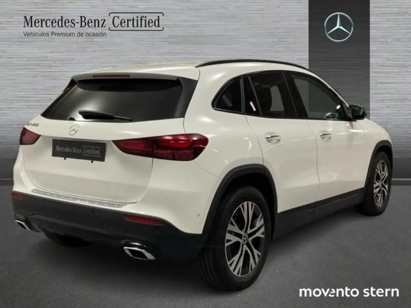 Mercedes-Benz GLA 200 7G-DCT Blanc - 2