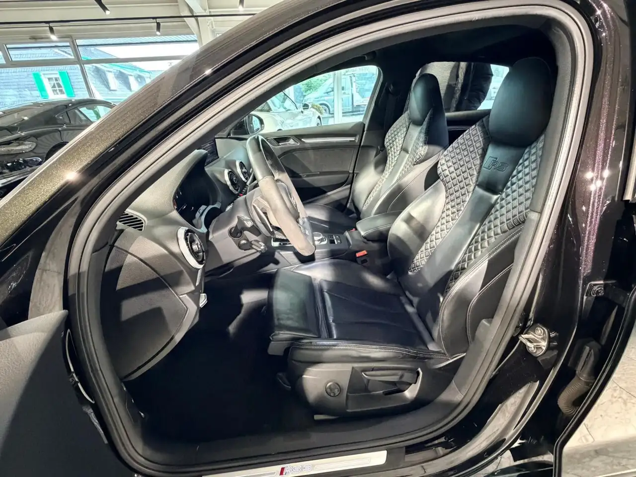 2019 Audi RS3 LIMOUSINE*RS-SITZE*PANO*VIRTUAL*19"*B&O*LED, photograph 12