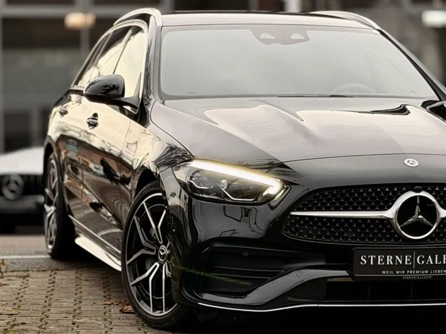 Mercedes-Benz C 300 D/AMG-LINE/DISTRO+/AHK/MBUX/AMBIENTE LED Noir - 1