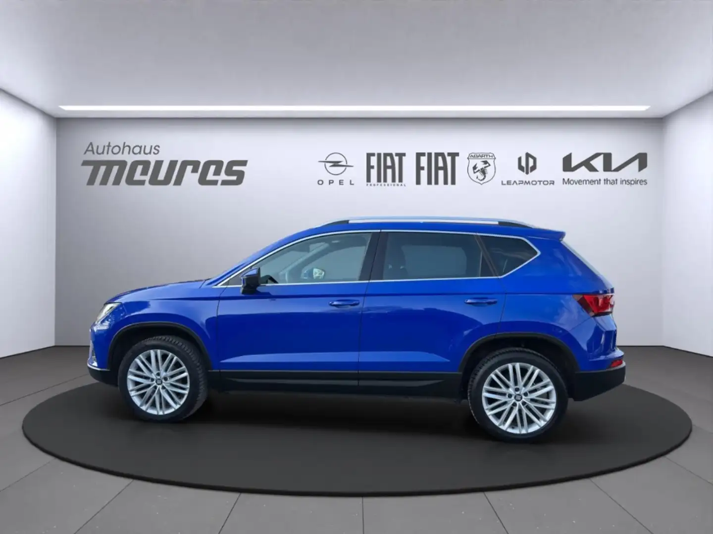 SEAT Ateca Xcellence DSG 1.6 TDI NAVI KAMERA SHZ ACC ALCANTAR Blau - 2