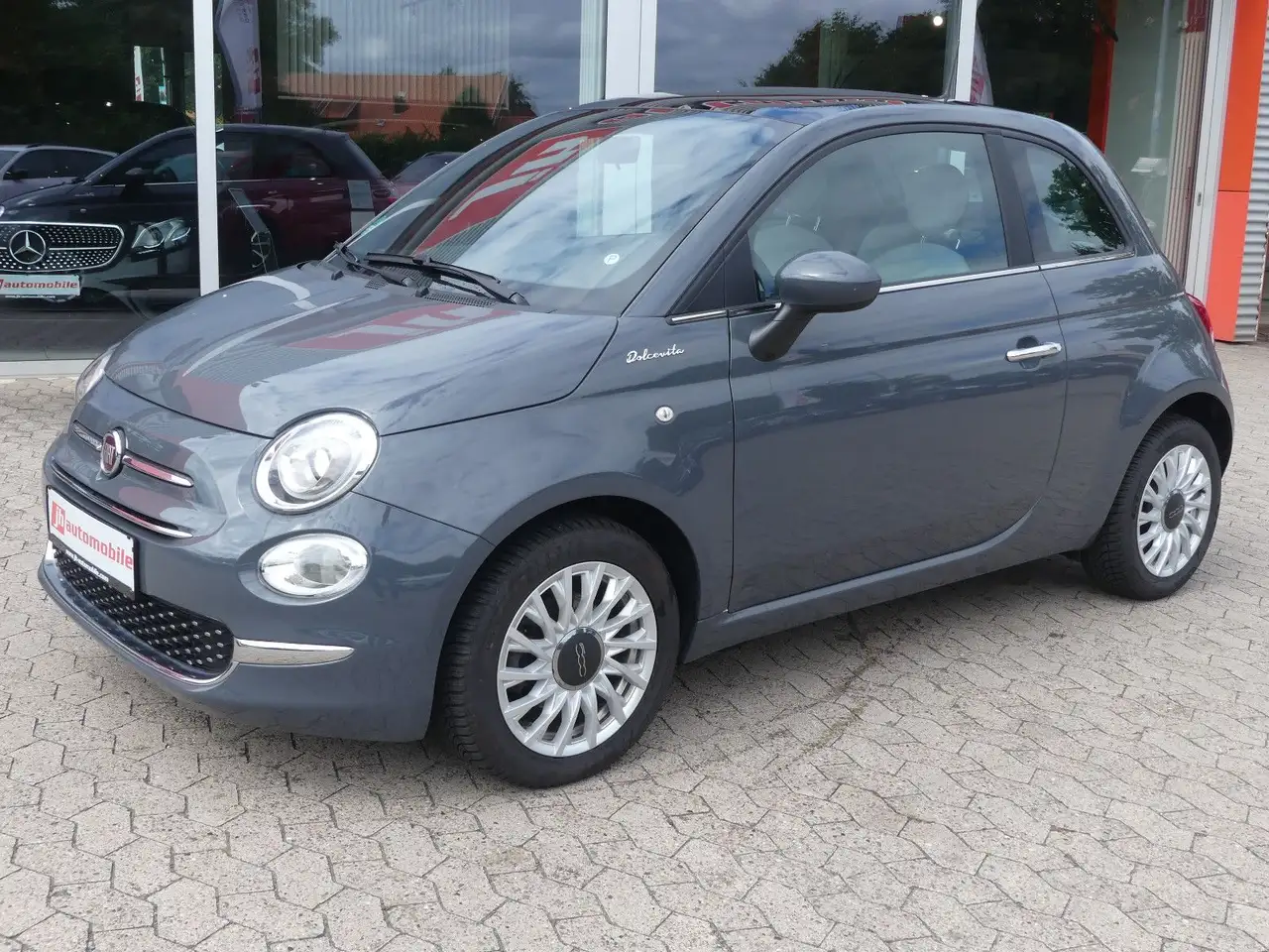 Fiat 500 DolceVita Panorama*Teilleder*ab 199€, миниатюра 2